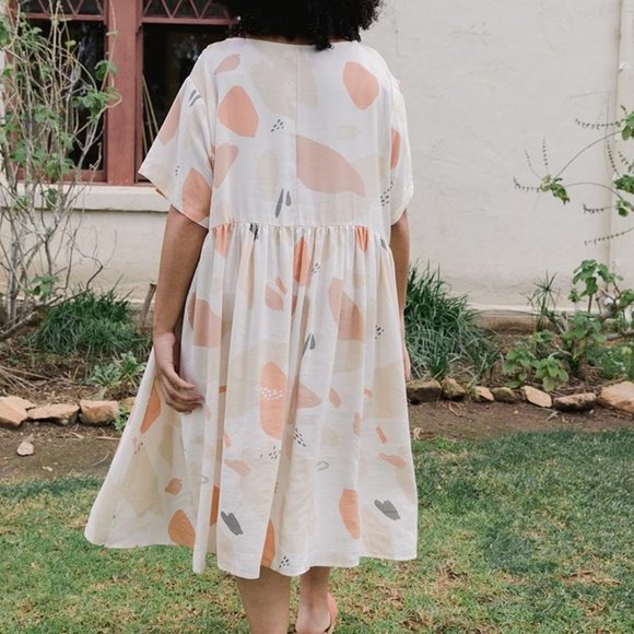 Tradlands Dresses & Skirts - Tradlands Linen Dress